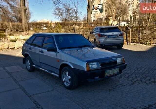 Серый ВАЗ 2109, объемом двигателя 1.5 л и пробегом 250 тыс. км за 1350 $, фото 1 на Automoto.ua