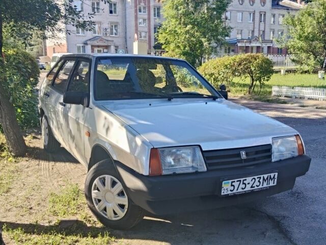 Серый ВАЗ 2109, объемом двигателя 0 л и пробегом 95 тыс. км за 1006 $, фото 1 на Automoto.ua