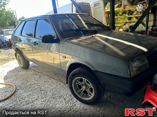 Сірий ВАЗ 2109, об'ємом двигуна 1.5 л та пробігом 0 тис. км за 1550 $, фото 1 на Automoto.ua