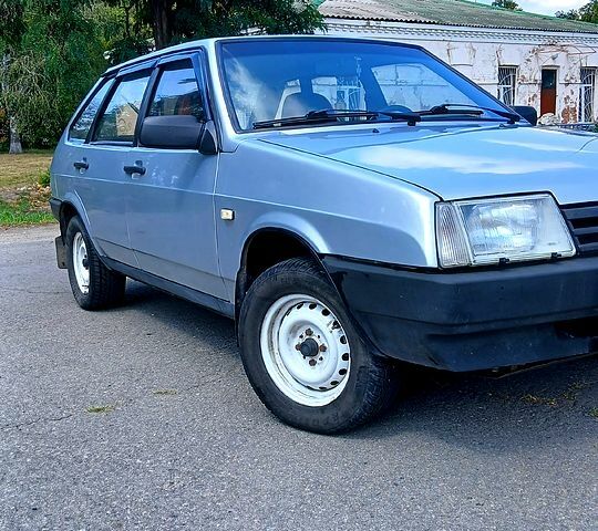 Серый ВАЗ 2109, объемом двигателя 1.5 л и пробегом 103 тыс. км за 2100 $, фото 1 на Automoto.ua