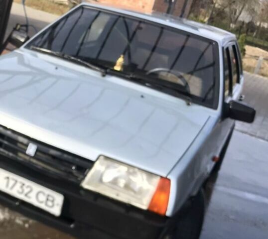 Серый ВАЗ 2109, объемом двигателя 1.5 л и пробегом 200 тыс. км за 1499 $, фото 1 на Automoto.ua