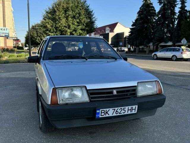 Серый ВАЗ 2109, объемом двигателя 1.5 л и пробегом 250 тыс. км за 1630 $, фото 1 на Automoto.ua