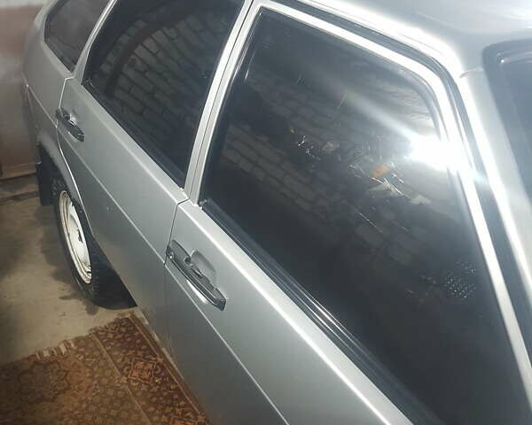 Сірий ВАЗ 2109, об'ємом двигуна 1.5 л та пробігом 190 тис. км за 1800 $, фото 1 на Automoto.ua