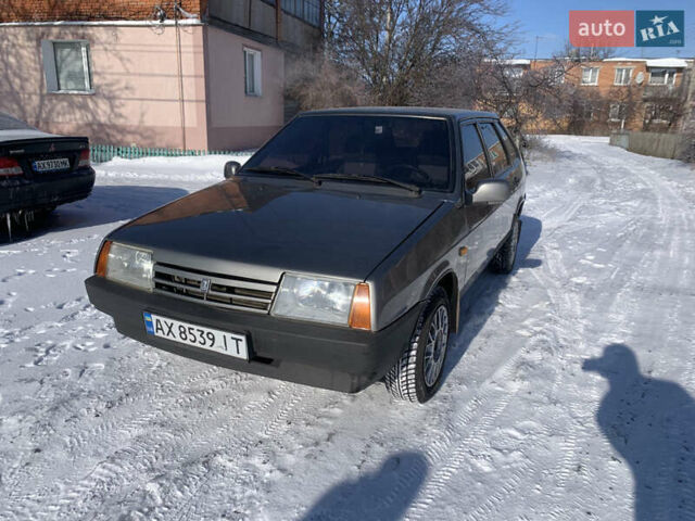 Сірий ВАЗ 2109, об'ємом двигуна 1.5 л та пробігом 240 тис. км за 2100 $, фото 1 на Automoto.ua