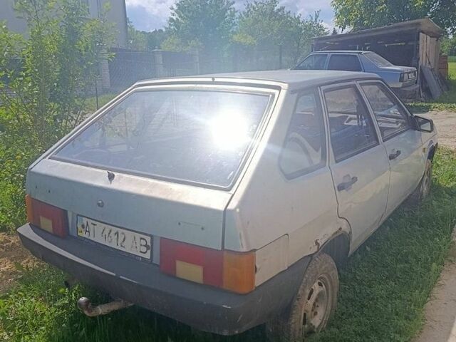 Серый ВАЗ 2109, объемом двигателя 1.5 л и пробегом 65 тыс. км за 450 $, фото 1 на Automoto.ua