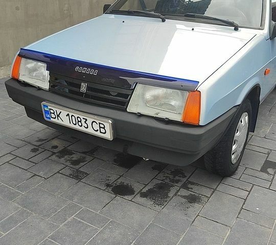 Сірий ВАЗ 2109, об'ємом двигуна 1.5 л та пробігом 180 тис. км за 1600 $, фото 1 на Automoto.ua