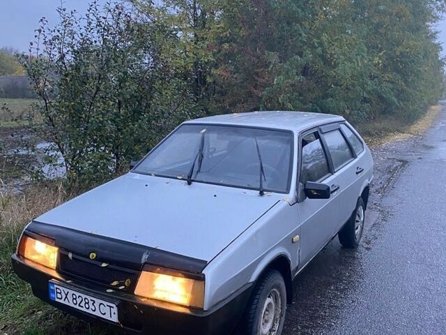 Серый ВАЗ 2109, объемом двигателя 1.5 л и пробегом 300 тыс. км за 650 $, фото 1 на Automoto.ua
