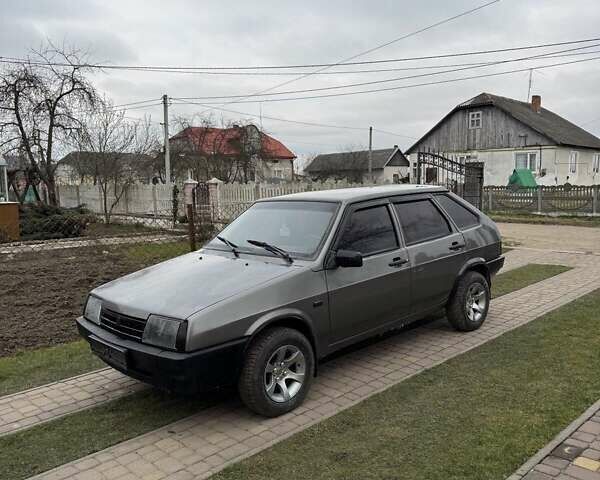 Серый ВАЗ 2109, объемом двигателя 1.5 л и пробегом 199 тыс. км за 1700 $, фото 1 на Automoto.ua