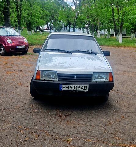 Серый ВАЗ 2109, объемом двигателя 1.5 л и пробегом 0 тыс. км за 1500 $, фото 1 на Automoto.ua
