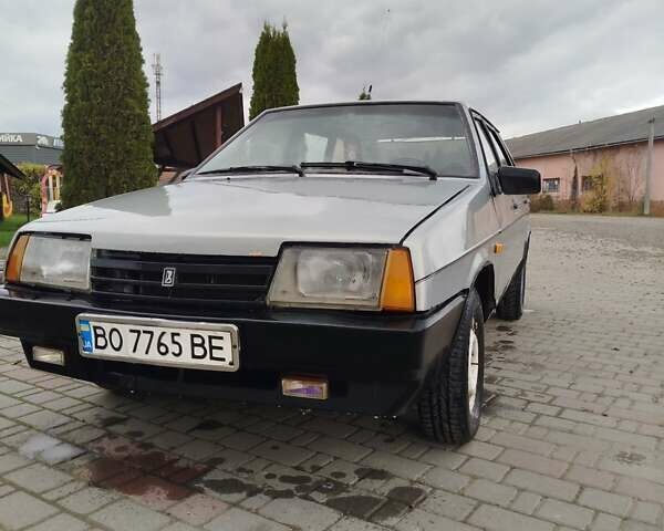 Серый ВАЗ 2109, объемом двигателя 1.5 л и пробегом 230 тыс. км за 900 $, фото 1 на Automoto.ua