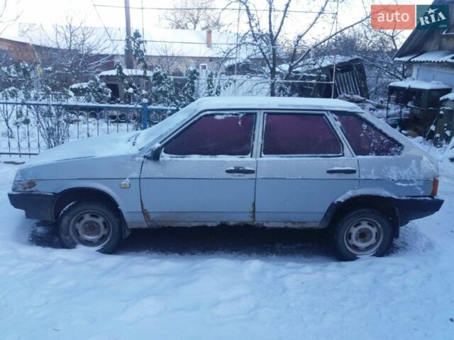 Серый ВАЗ 2109, объемом двигателя 1.5 л и пробегом 170 тыс. км за 1000 $, фото 1 на Automoto.ua