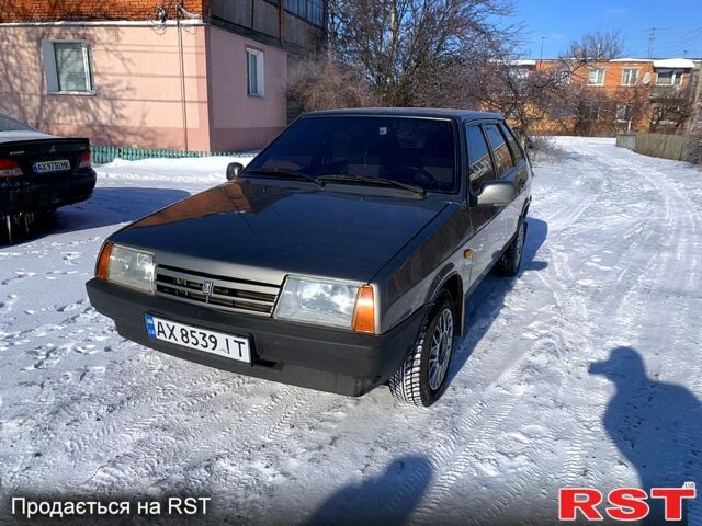 Сірий ВАЗ 2109, об'ємом двигуна 1.6 л та пробігом 240 тис. км за 2100 $, фото 1 на Automoto.ua