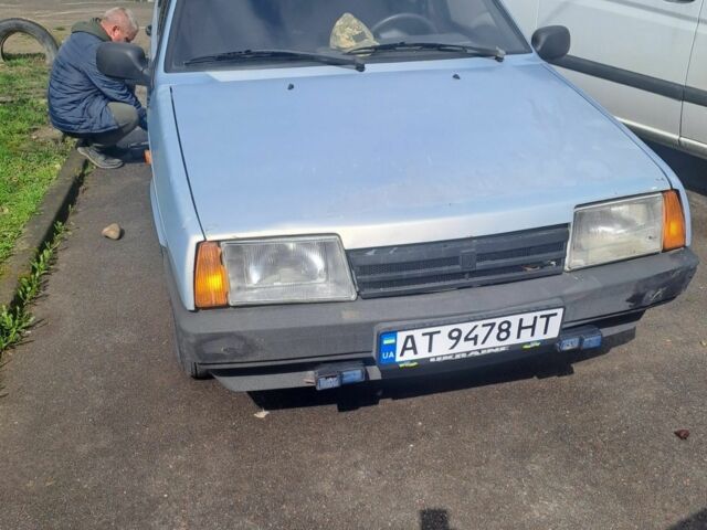 Серый ВАЗ 2109, объемом двигателя 1.5 л и пробегом 250 тыс. км за 676 $, фото 1 на Automoto.ua