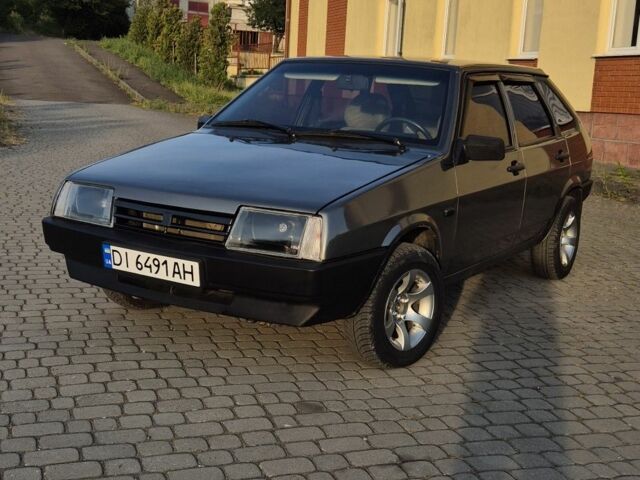 Сірий ВАЗ 2109, об'ємом двигуна 1.5 л та пробігом 300 тис. км за 1701 $, фото 1 на Automoto.ua