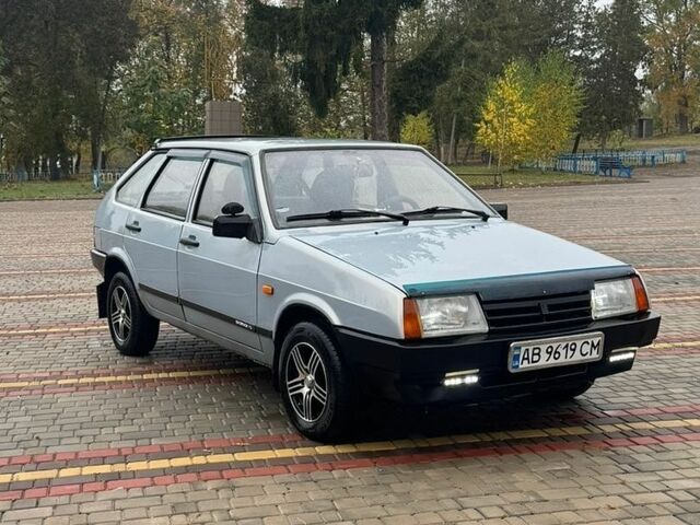 Сірий ВАЗ 2109, об'ємом двигуна 1.5 л та пробігом 238 тис. км за 1700 $, фото 1 на Automoto.ua