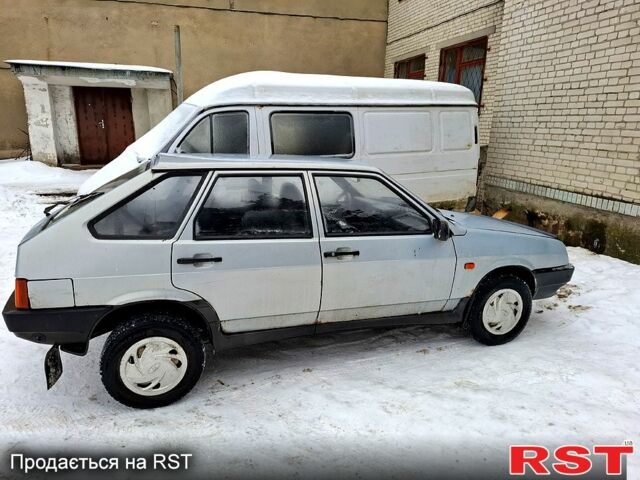 Сірий ВАЗ 2109, об'ємом двигуна 1.5 л та пробігом 53 тис. км за 1000 $, фото 1 на Automoto.ua
