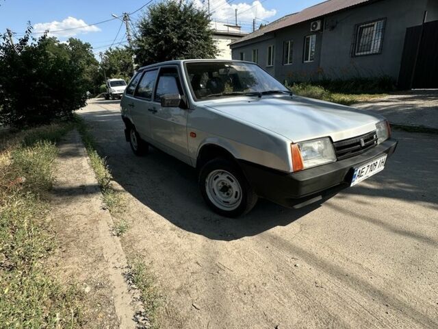 Серый ВАЗ 2109, объемом двигателя 1.5 л и пробегом 200 тыс. км за 820 $, фото 1 на Automoto.ua