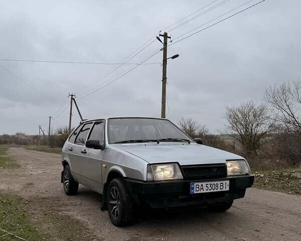 Серый ВАЗ 2109, объемом двигателя 1.5 л и пробегом 165 тыс. км за 1300 $, фото 1 на Automoto.ua