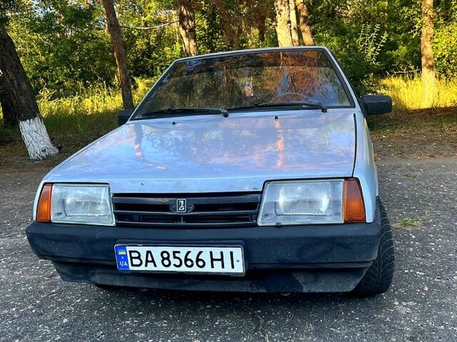 Сірий ВАЗ 2109, об'ємом двигуна 1.5 л та пробігом 183 тис. км за 1500 $, фото 1 на Automoto.ua