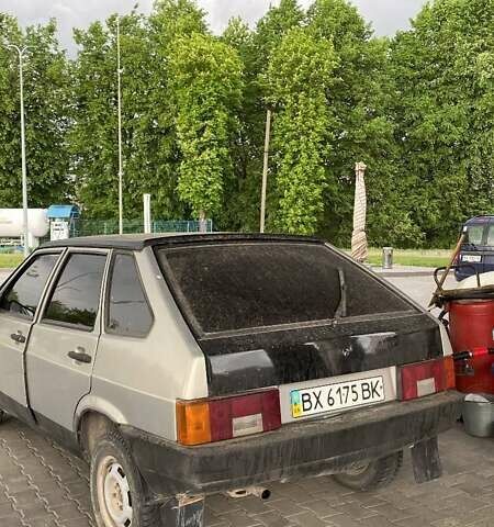 Серый ВАЗ 2109, объемом двигателя 1.5 л и пробегом 400 тыс. км за 900 $, фото 1 на Automoto.ua