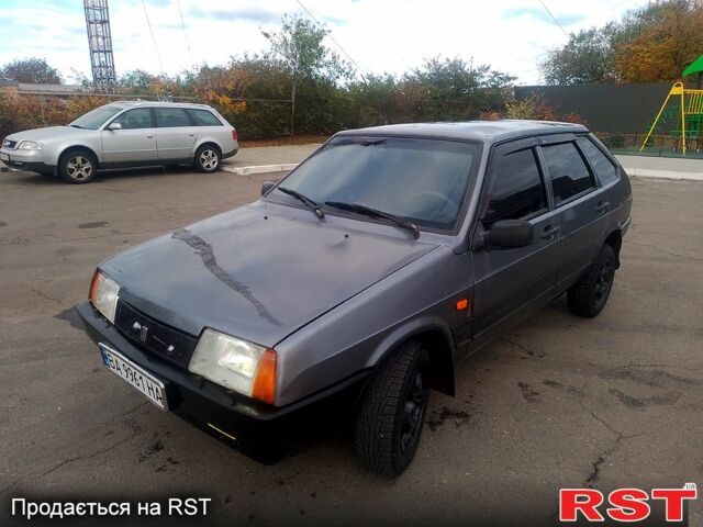 Серый ВАЗ 2109, объемом двигателя 1.5 л и пробегом 200 тыс. км за 1250 $, фото 1 на Automoto.ua