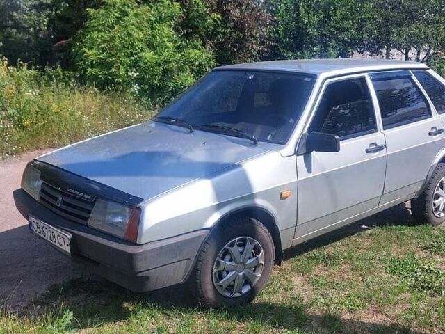 Сірий ВАЗ 2109, об'ємом двигуна 1.5 л та пробігом 208 тис. км за 1100 $, фото 1 на Automoto.ua
