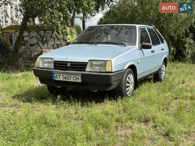 Серый ВАЗ 2109, объемом двигателя 1.5 л и пробегом 200 тыс. км за 1500 $, фото 1 на Automoto.ua