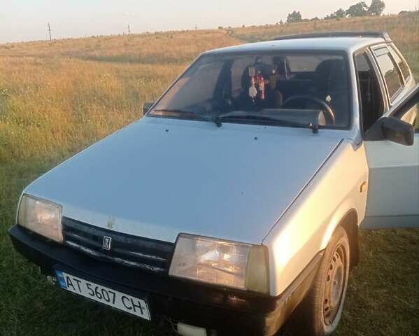 Сірий ВАЗ 2109, об'ємом двигуна 1.5 л та пробігом 200 тис. км за 999 $, фото 1 на Automoto.ua