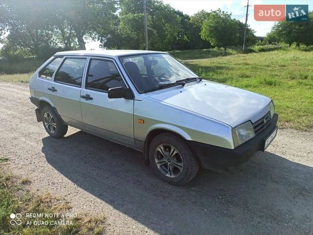 Серый ВАЗ 2109, объемом двигателя 1.5 л и пробегом 250 тыс. км за 1650 $, фото 1 на Automoto.ua
