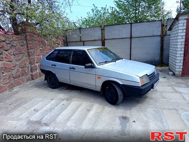 Сірий ВАЗ 2109, об'ємом двигуна 1.6 л та пробігом 200 тис. км за 800 $, фото 1 на Automoto.ua