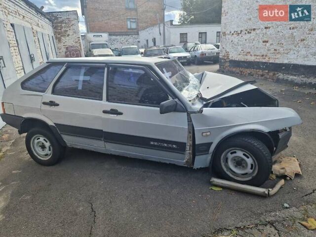 Сірий ВАЗ 2109, об'ємом двигуна 1.5 л та пробігом 330 тис. км за 500 $, фото 1 на Automoto.ua