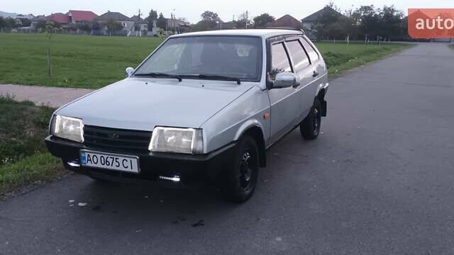 Сірий ВАЗ 2109, об'ємом двигуна 1.5 л та пробігом 345 тис. км за 1100 $, фото 1 на Automoto.ua