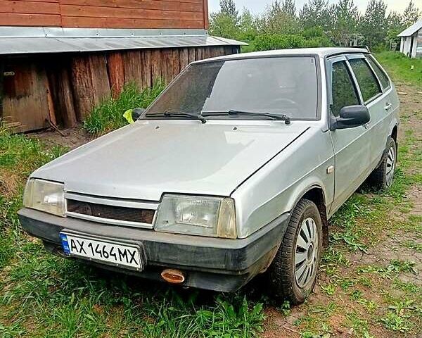 Серый ВАЗ 2109, объемом двигателя 1.5 л и пробегом 142 тыс. км за 1400 $, фото 1 на Automoto.ua