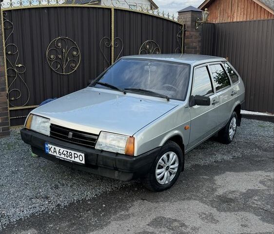 Сірий ВАЗ 2109, об'ємом двигуна 0 л та пробігом 175 тис. км за 1950 $, фото 1 на Automoto.ua