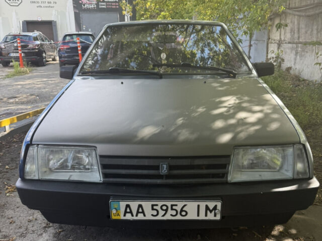 Серый ВАЗ 2109, объемом двигателя 1.5 л и пробегом 999 тыс. км за 950 $, фото 1 на Automoto.ua