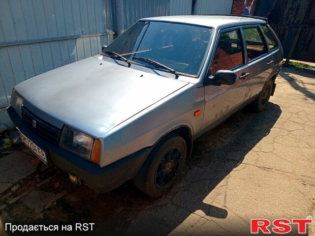Сірий ВАЗ 2109, об'ємом двигуна 1.5 л та пробігом 200 тис. км за 2100 $, фото 1 на Automoto.ua