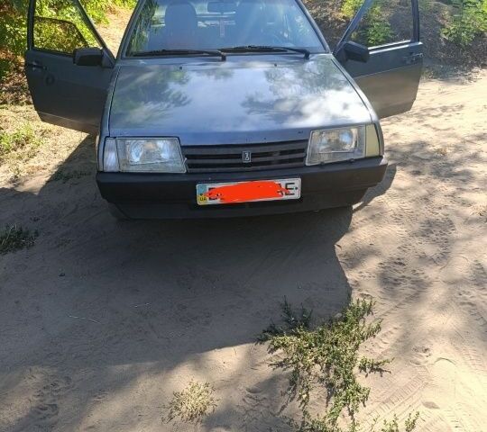 Серый ВАЗ 2109, объемом двигателя 0 л и пробегом 130 тыс. км за 1800 $, фото 1 на Automoto.ua