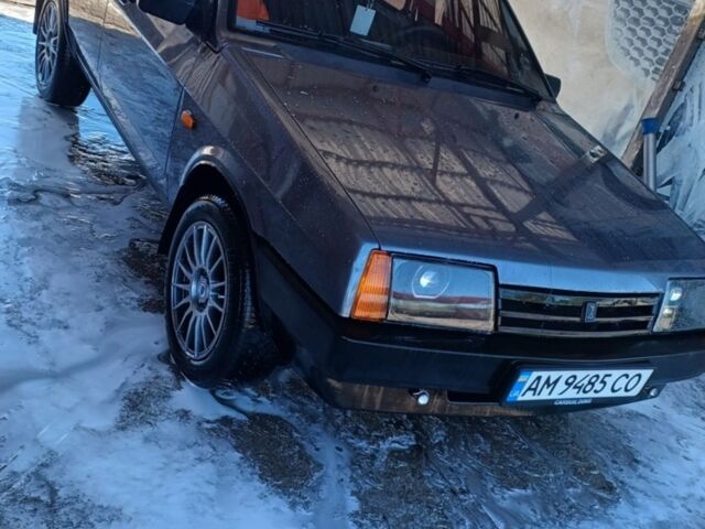 Серый ВАЗ 2109, объемом двигателя 1.5 л и пробегом 220 тыс. км за 2800 $, фото 1 на Automoto.ua