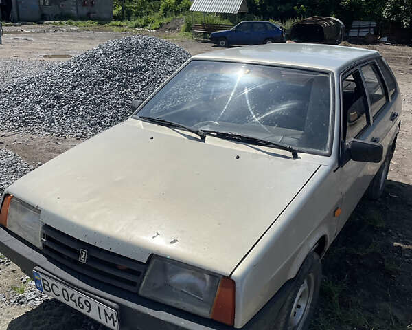 Серый ВАЗ 2109, объемом двигателя 1.5 л и пробегом 547 тыс. км за 400 $, фото 1 на Automoto.ua