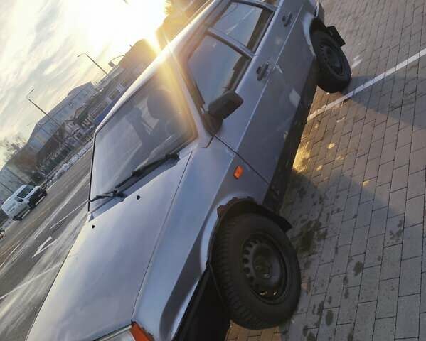 Серый ВАЗ 2109, объемом двигателя 1.5 л и пробегом 260 тыс. км за 1200 $, фото 1 на Automoto.ua