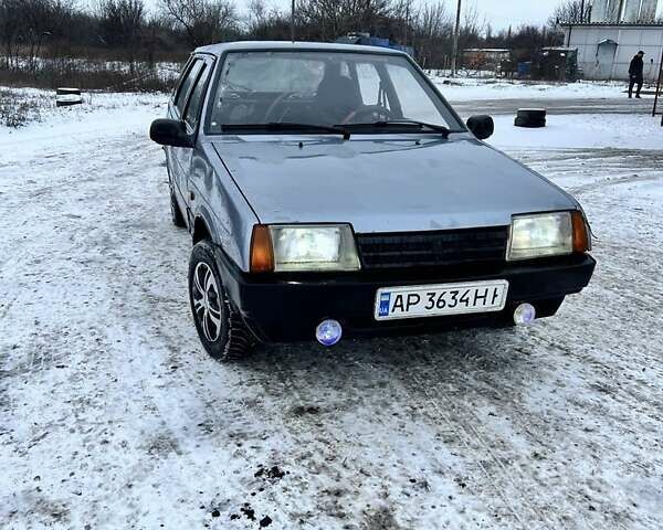 Серый ВАЗ 2109, объемом двигателя 1.6 л и пробегом 200 тыс. км за 1268 $, фото 1 на Automoto.ua