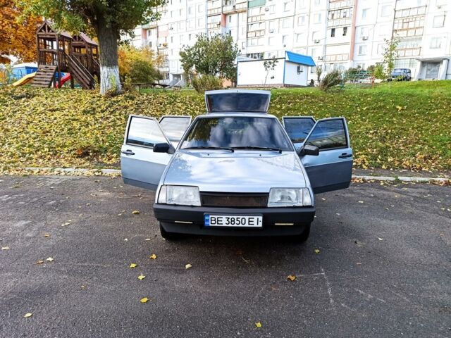 Сірий ВАЗ 2109, об'ємом двигуна 1.5 л та пробігом 213 тис. км за 2000 $, фото 1 на Automoto.ua