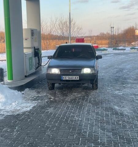 Серый ВАЗ 2109, объемом двигателя 1.5 л и пробегом 100 тыс. км за 1800 $, фото 1 на Automoto.ua