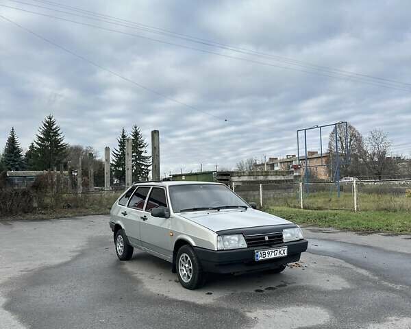 Сірий ВАЗ 2109, об'ємом двигуна 1.5 л та пробігом 219 тис. км за 2200 $, фото 1 на Automoto.ua