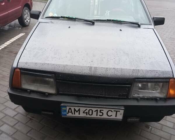 Серый ВАЗ 2109, объемом двигателя 1.5 л и пробегом 290 тыс. км за 1100 $, фото 1 на Automoto.ua