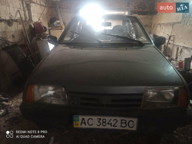 Серый ВАЗ 2109, объемом двигателя 1.5 л и пробегом 120 тыс. км за 850 $, фото 1 на Automoto.ua