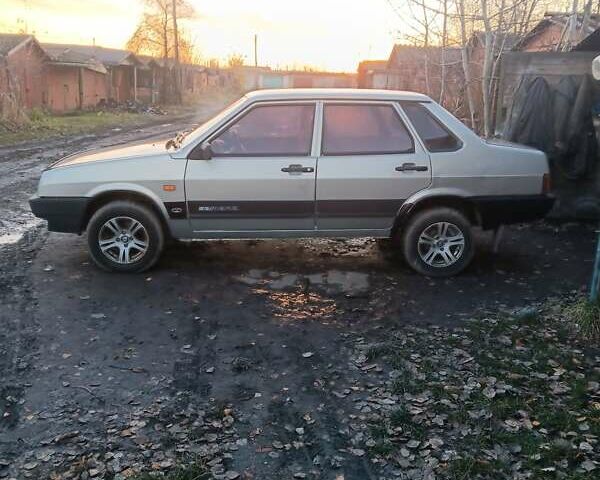 Серый ВАЗ 2109, объемом двигателя 1.6 л и пробегом 198 тыс. км за 1450 $, фото 1 на Automoto.ua