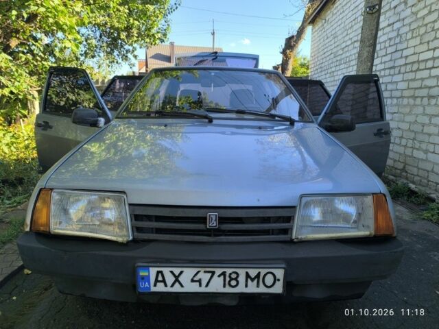 Серый ВАЗ 2109, объемом двигателя 1.6 л и пробегом 181 тыс. км за 1554 $, фото 1 на Automoto.ua