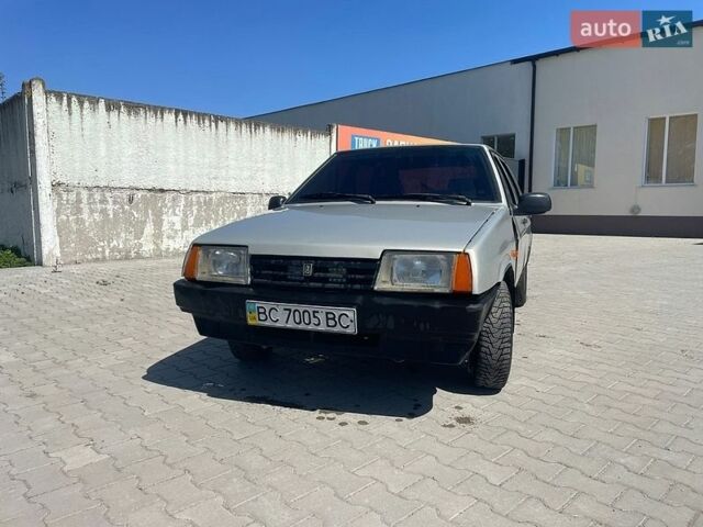 Серый ВАЗ 2109, объемом двигателя 1.6 л и пробегом 200 тыс. км за 850 $, фото 1 на Automoto.ua