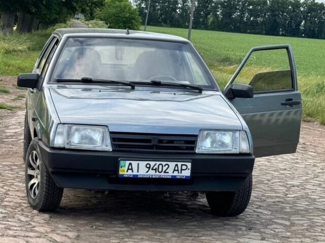 Серый ВАЗ 2109, объемом двигателя 1.5 л и пробегом 160 тыс. км за 1750 $, фото 1 на Automoto.ua